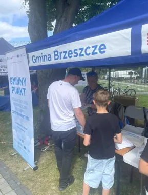 Punkt "Czyste Powietrze" na pikniku rodzinnym. Doradcy odpowiadali na pytania o dotacje