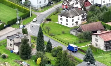 Dron zarejestrował wykroczenie na przejeździe. Zatrzymano 23-latka