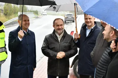 Blisko 10 mln zł na ulicę Wadowicką. Nowy most i chodnik w Porębie Wielkiej